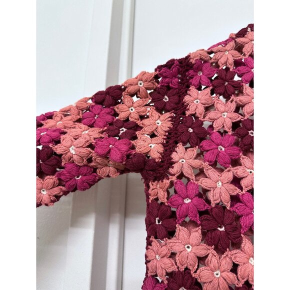 Alice + Olivia Anderson Crochet Cropped Cardigan Sweater Pink Flower Floral M - Picture 12 of 14